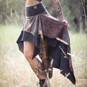 Bustle Skirt - SewMuchLove